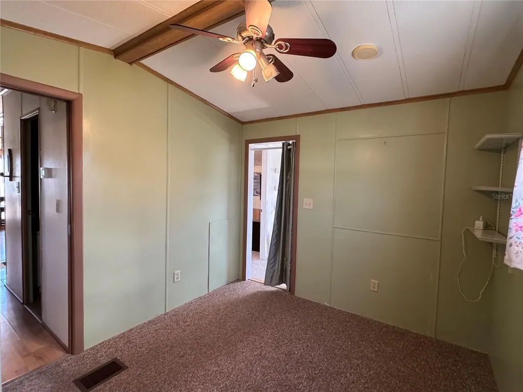 4747 Bobby Avenue Zephyrhills FL 33541