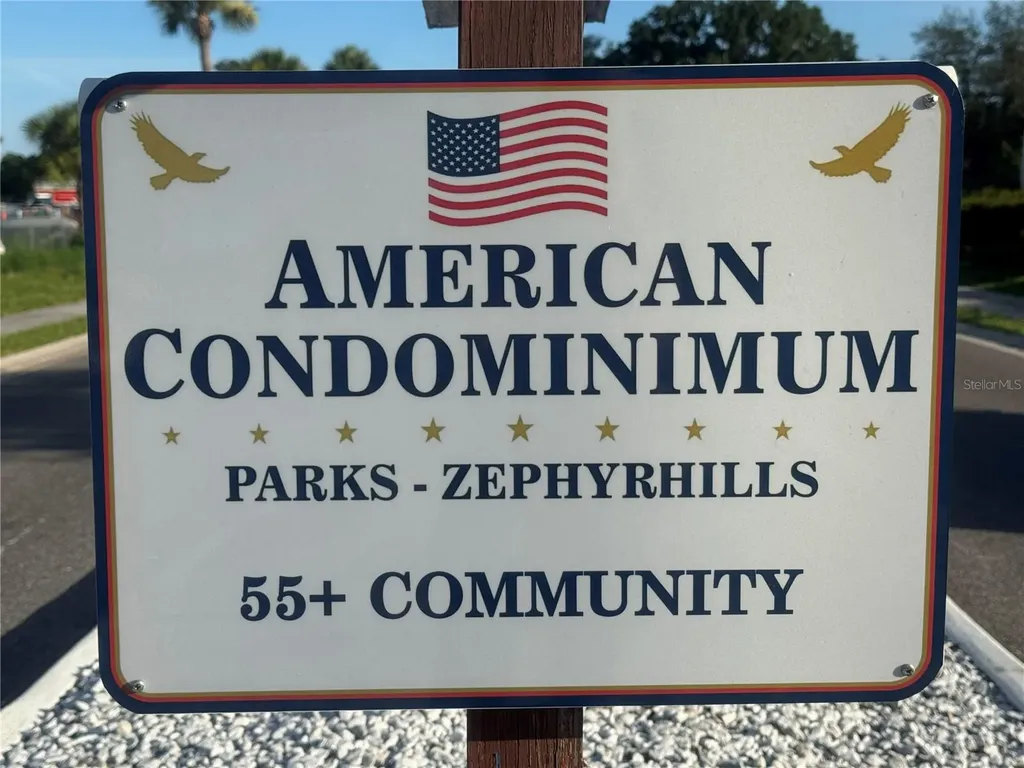 4747 Bobby Avenue Zephyrhills FL 33541