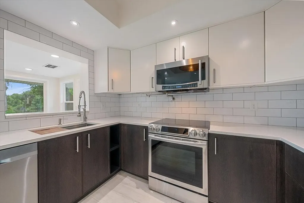 4271 Lago Way Sarasota FL 34241