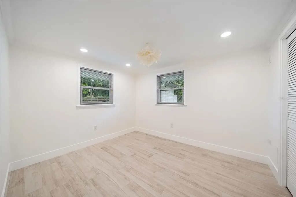 4271 Lago Way Sarasota FL 34241