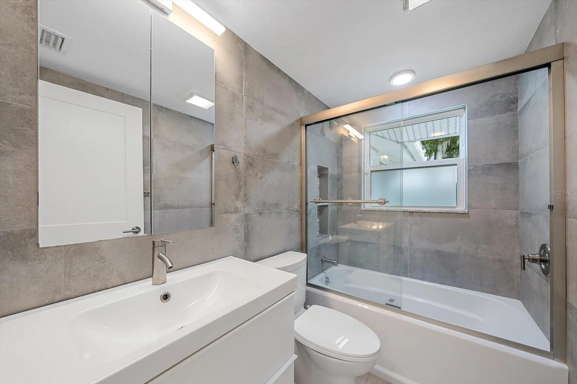 4271 Lago Way Sarasota FL 34241