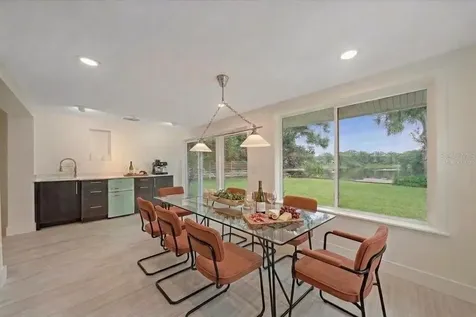 4271 Lago Way Sarasota FL 34241
