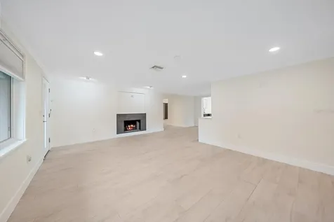 4271 Lago Way Sarasota FL 34241