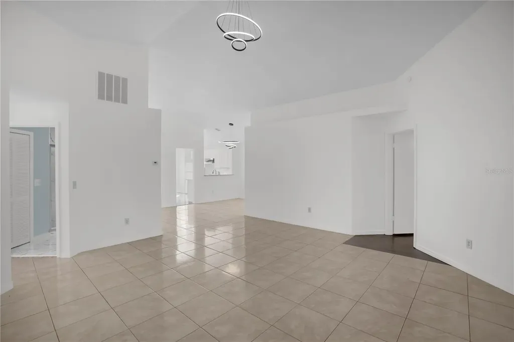 1005 Delnova Lane Orlando FL 32818