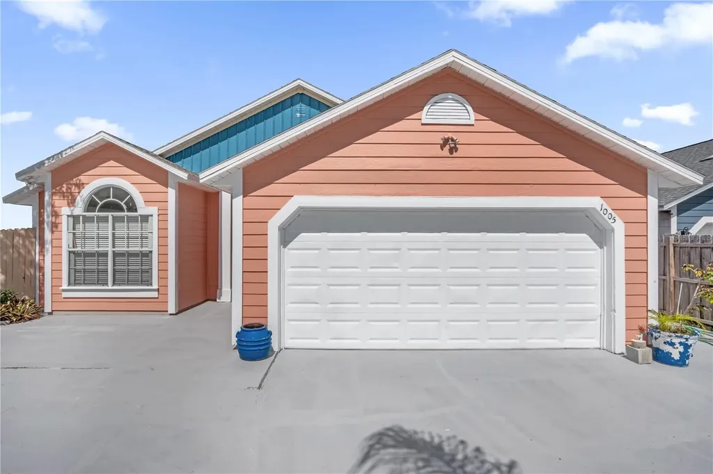 1005 Delnova Lane Orlando FL 32818