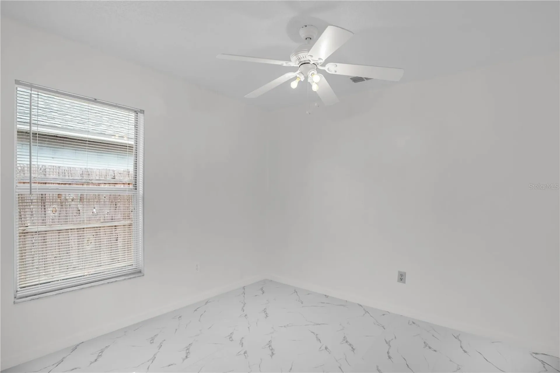 1005 Delnova Lane Orlando FL 32818