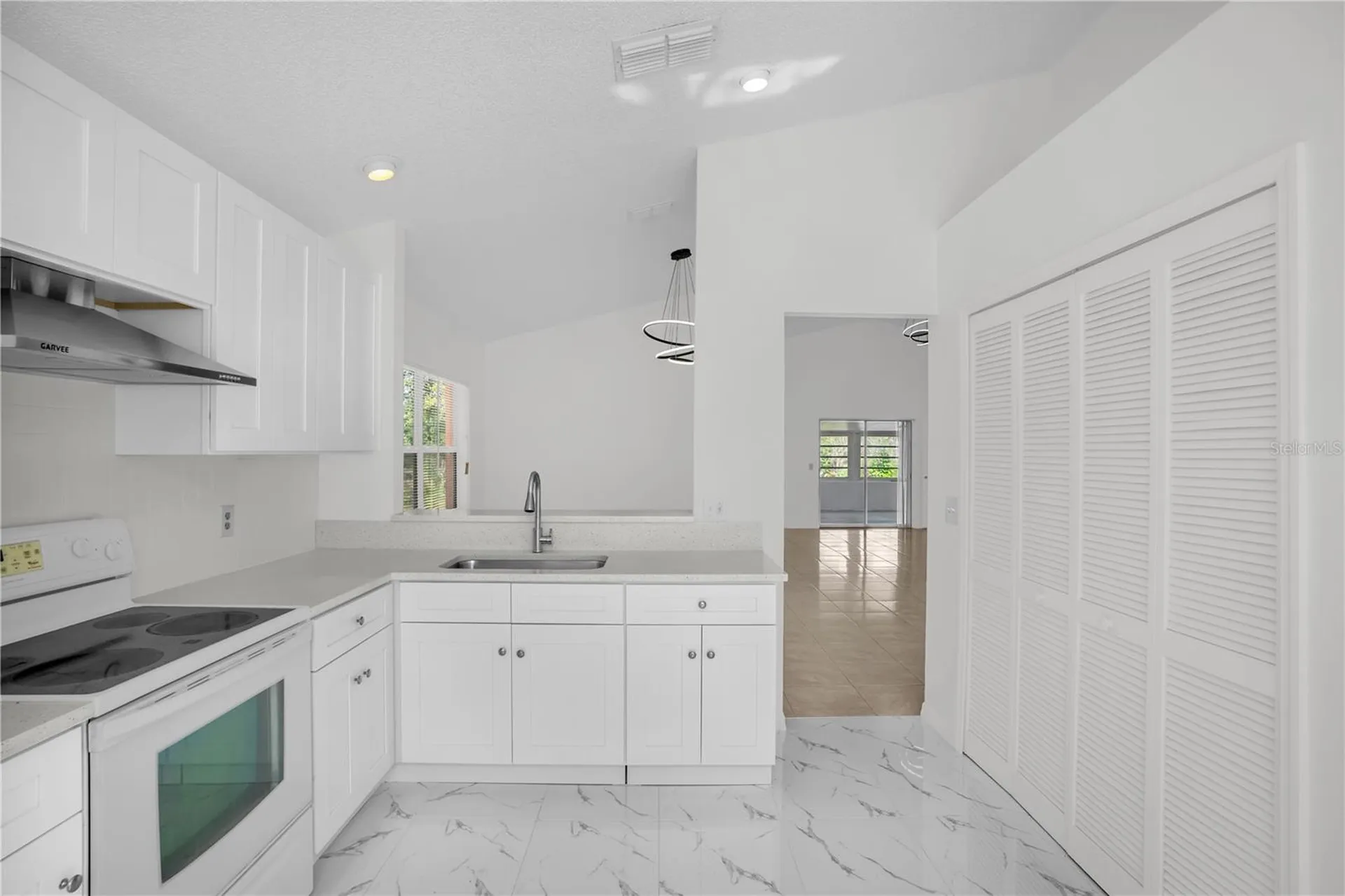 1005 Delnova Lane Orlando FL 32818