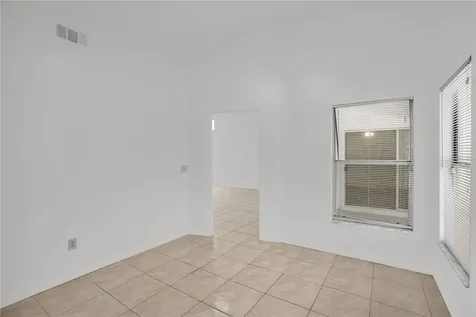 1005 Delnova Lane Orlando FL 32818