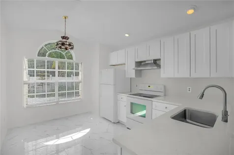 1005 Delnova Lane Orlando FL 32818