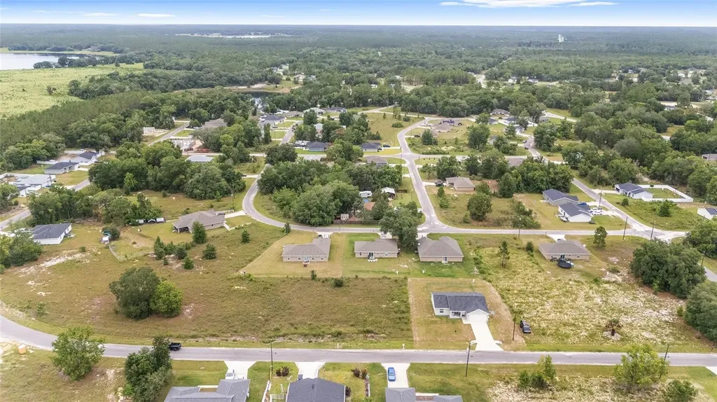 0 Malauka Loop Ocklawaha FL 32179