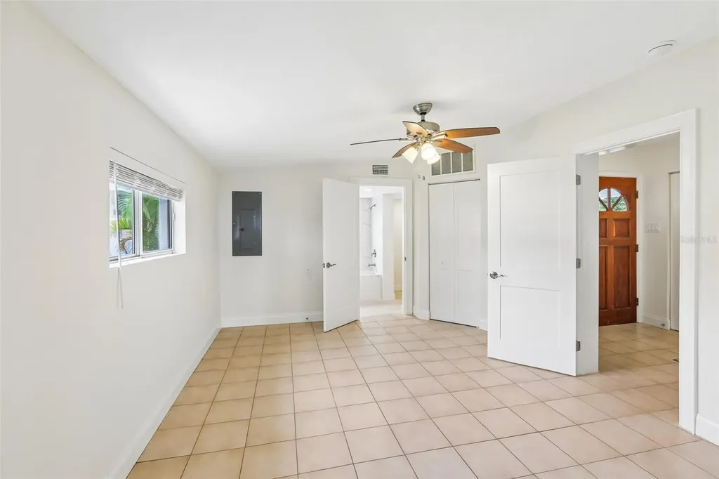 610 Indiana Avenue Crystal Beach FL 34681