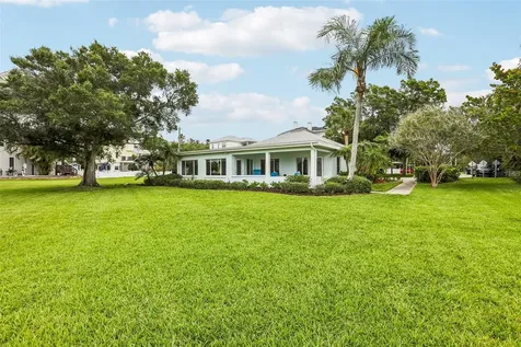 610 Indiana Avenue Crystal Beach FL 34681