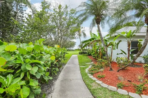 610 Indiana Avenue Crystal Beach FL 34681