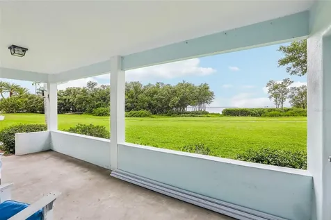 610 Indiana Avenue Crystal Beach FL 34681