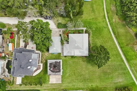 610 Indiana Avenue Crystal Beach FL 34681