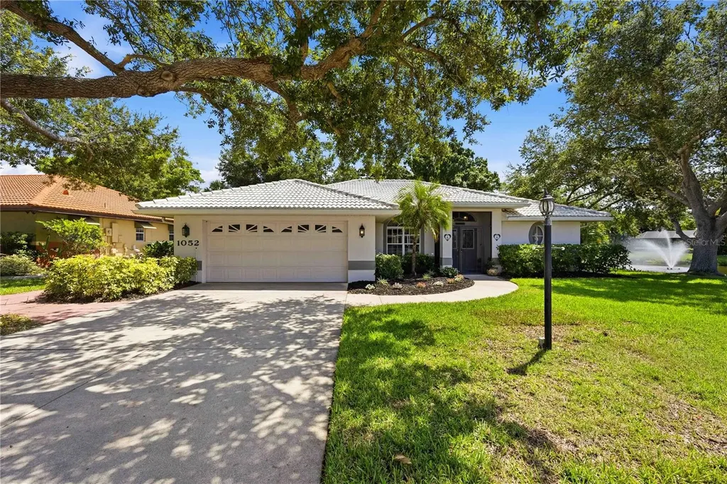 1052 W Truman Street Nokomis FL 34275