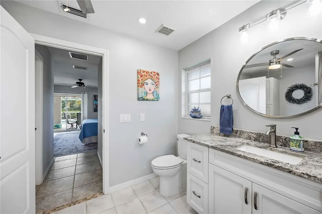 1052 W Truman Street Nokomis FL 34275