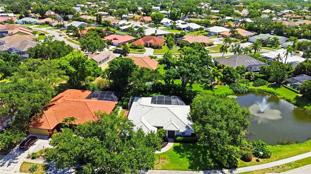 1052 W Truman Street Nokomis FL 34275
