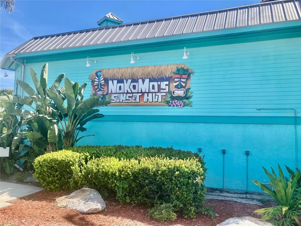 1052 W Truman Street Nokomis FL 34275