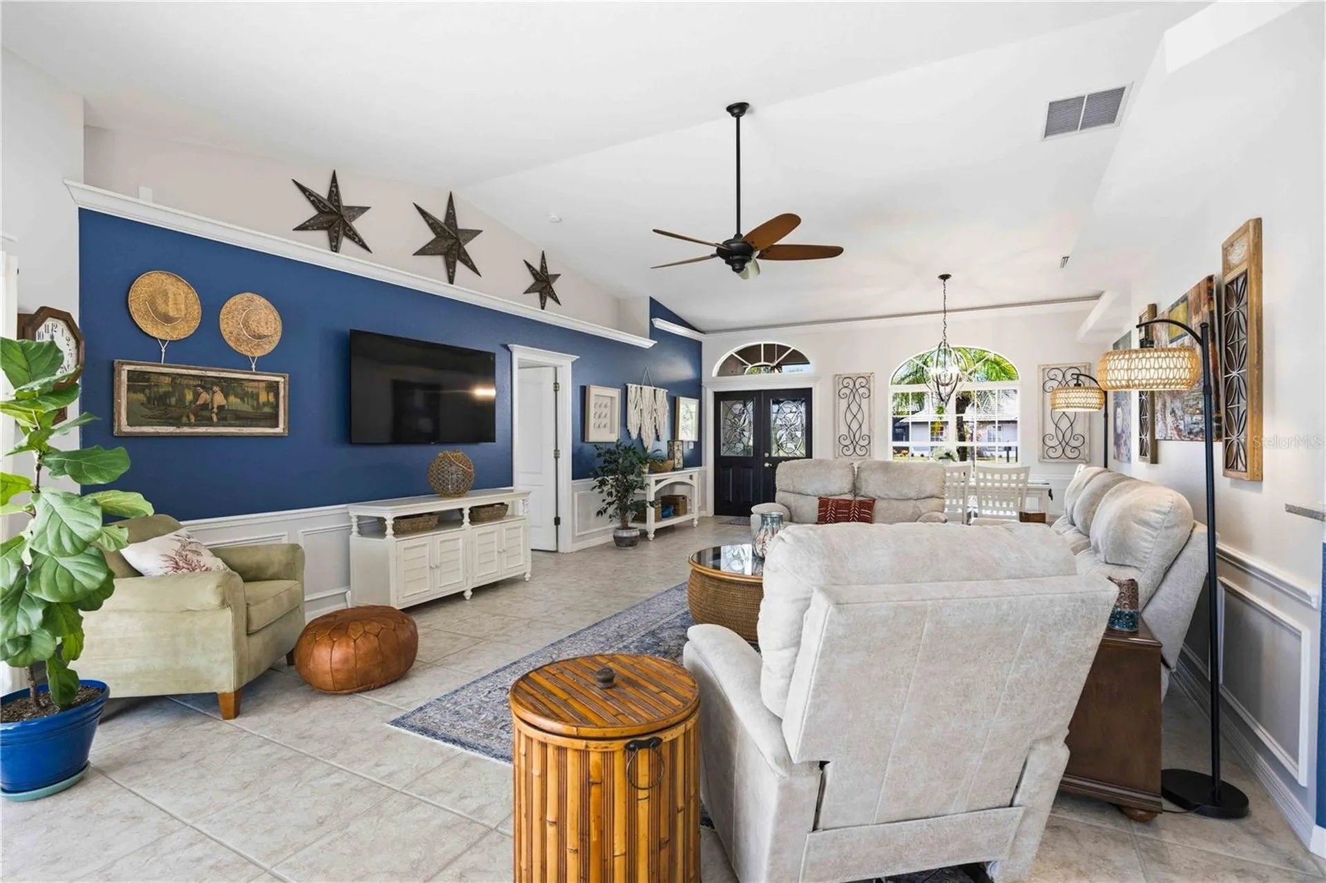 1052 W Truman Street Nokomis FL 34275