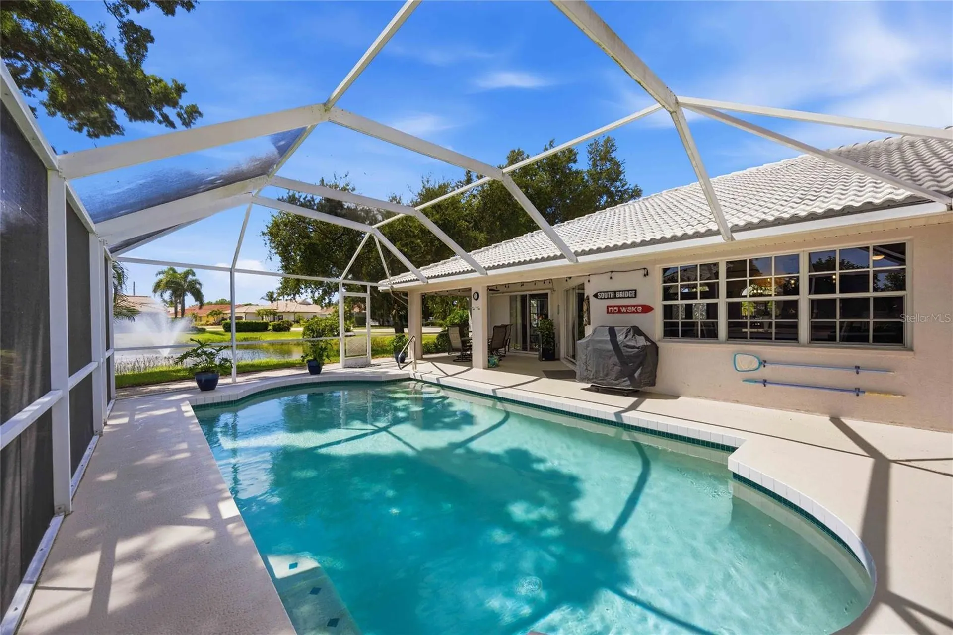 1052 W Truman Street Nokomis FL 34275