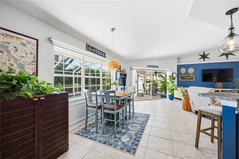 1052 W Truman Street Nokomis FL 34275