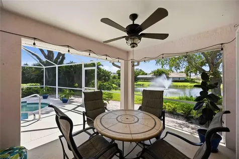 1052 W Truman Street Nokomis FL 34275