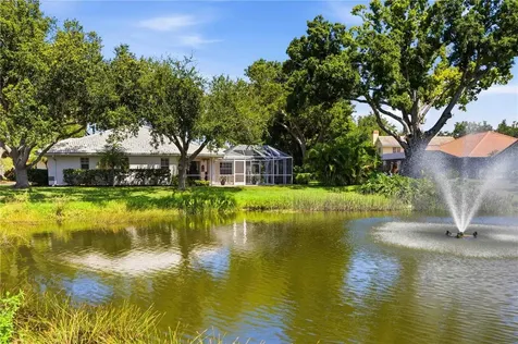 1052 W Truman Street Nokomis FL 34275