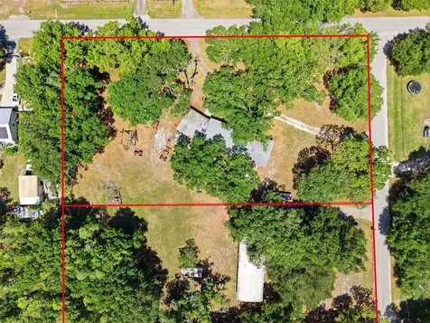 1136 Wildwood Lane Lutz FL 33558