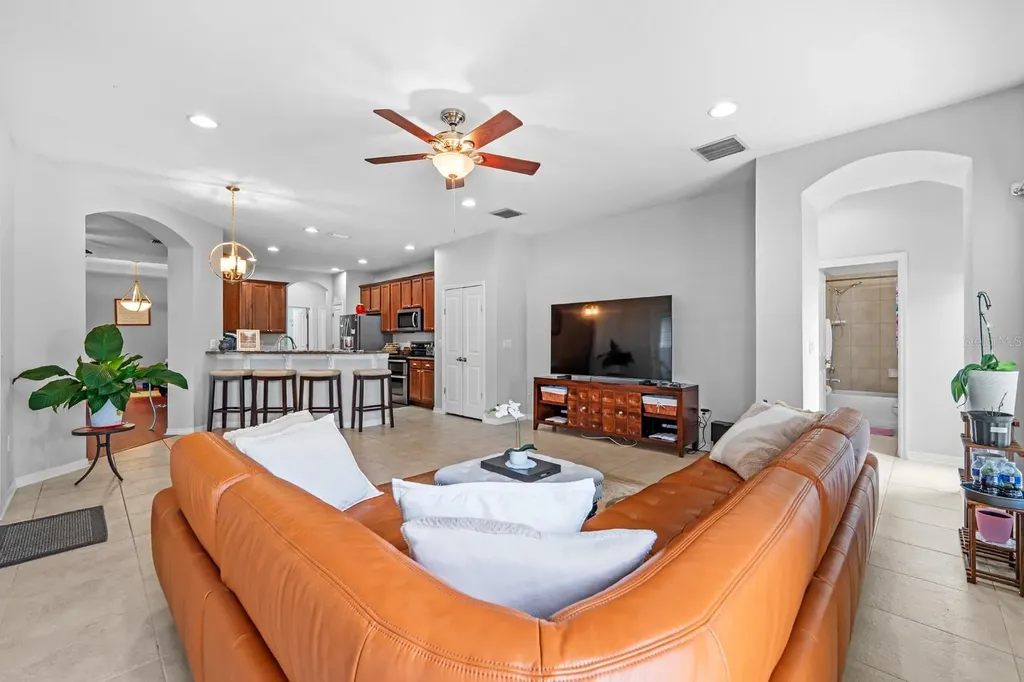 6751 Boulder Run Loop Wesley Chapel FL 33545