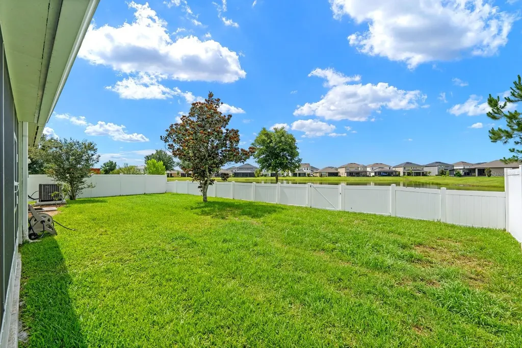 6751 Boulder Run Loop Wesley Chapel FL 33545