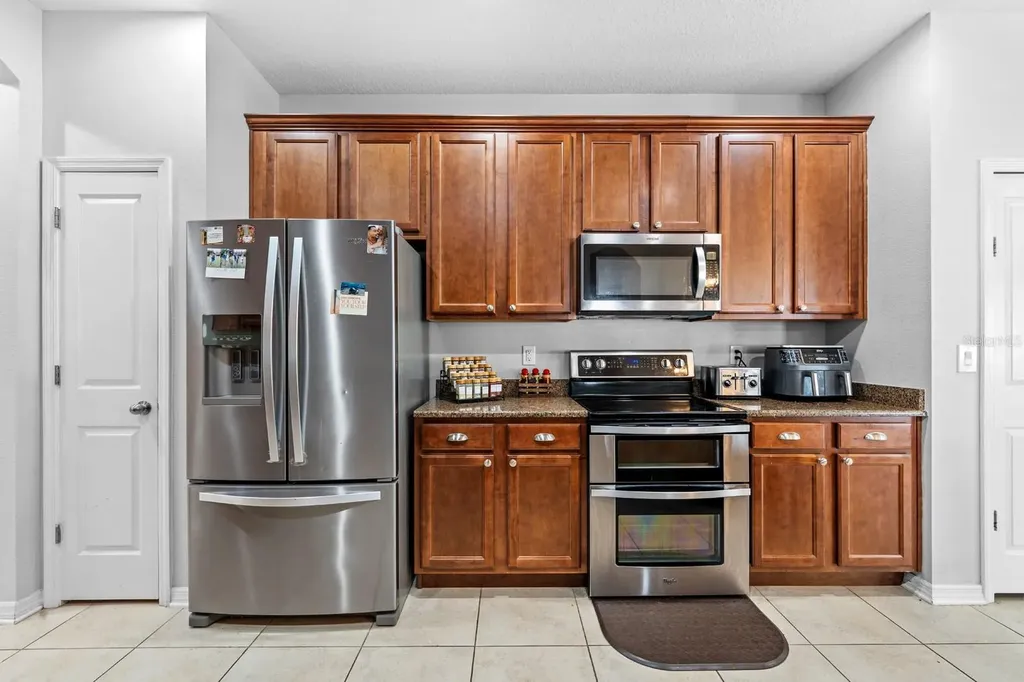 6751 Boulder Run Loop Wesley Chapel FL 33545