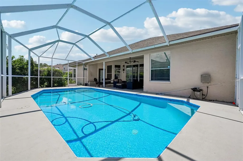 1008 Robinwood Drive Oldsmar FL 34677