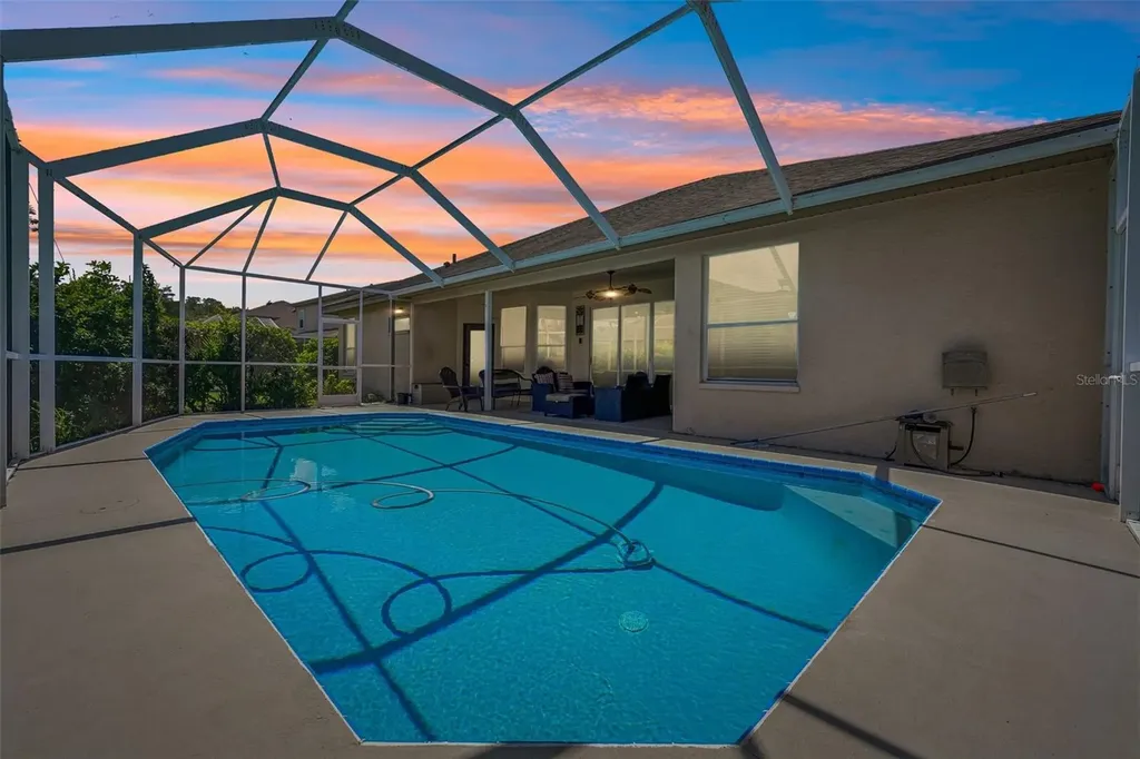 1008 Robinwood Drive Oldsmar FL 34677