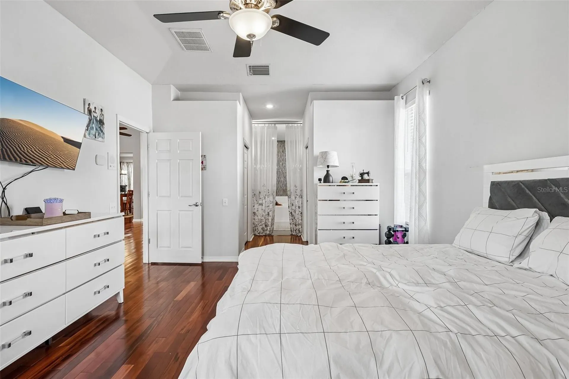 1008 Robinwood Drive Oldsmar FL 34677
