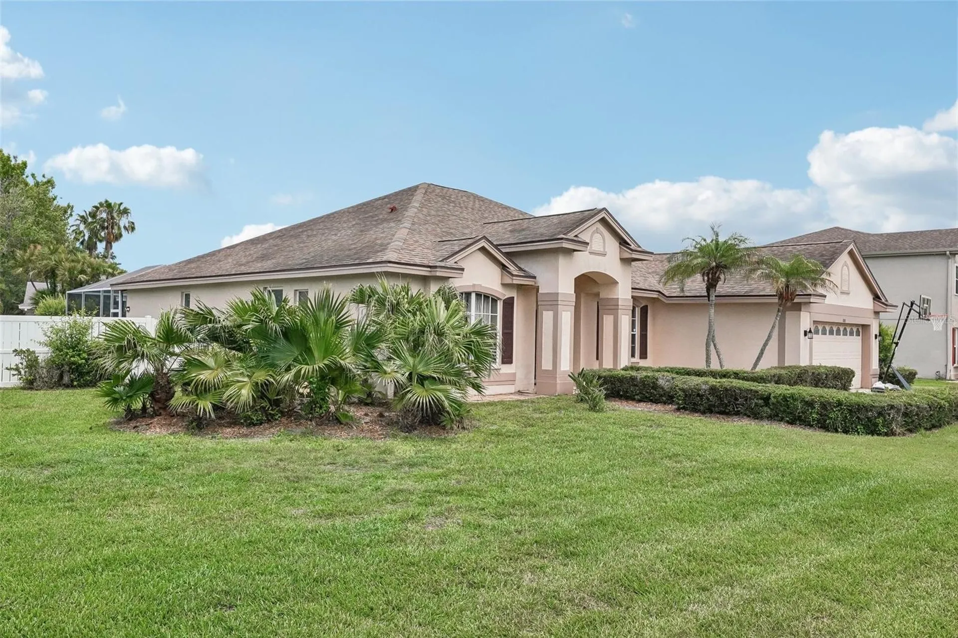 1008 Robinwood Drive Oldsmar FL 34677