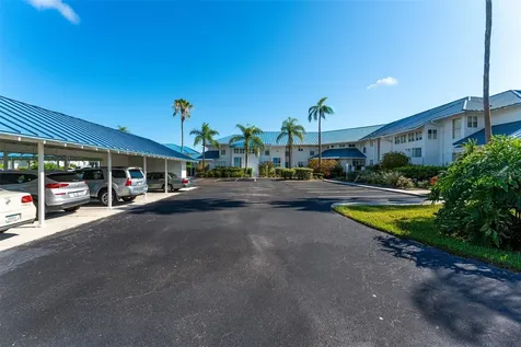 923 Sandpiper Circle Bradenton FL 34209