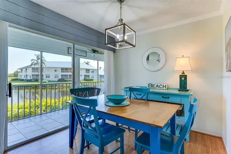 923 Sandpiper Circle Bradenton FL 34209
