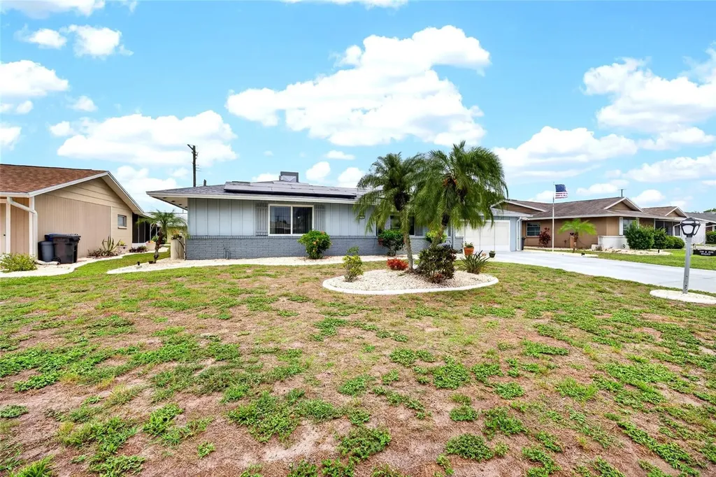 1743 Council Drive Sun City Center FL 33573
