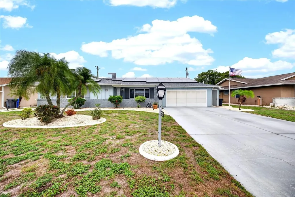 1743 Council Drive Sun City Center FL 33573