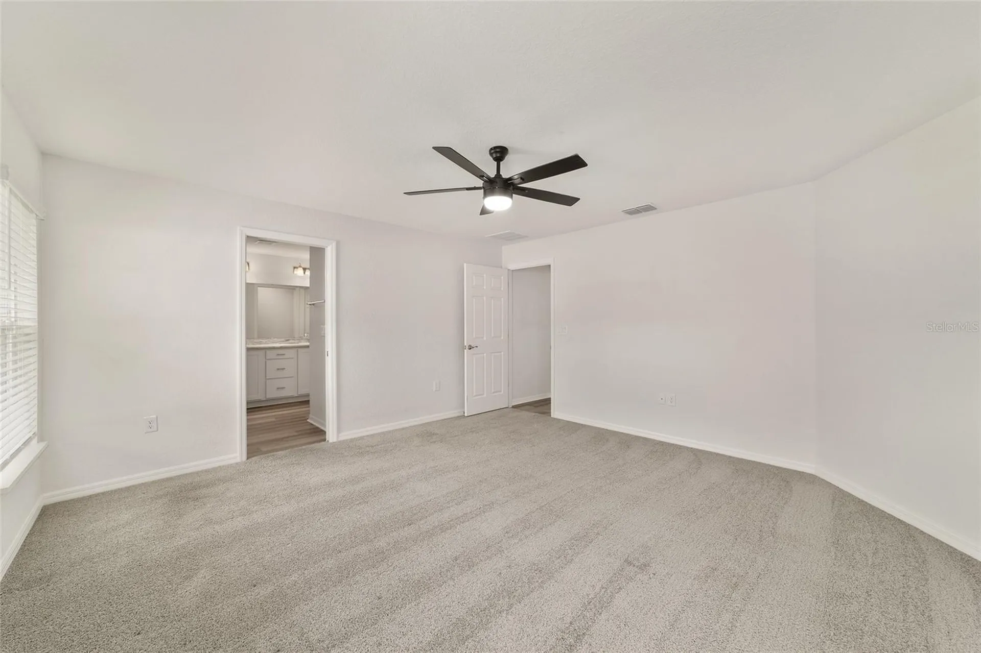9039 SE 44th Court Ocala FL 34480