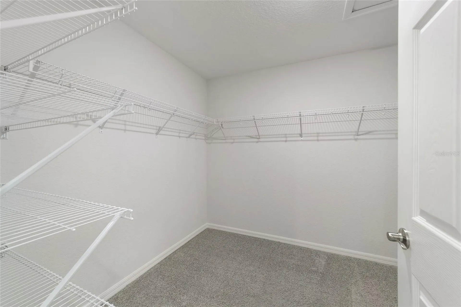 9039 SE 44th Court Ocala FL 34480
