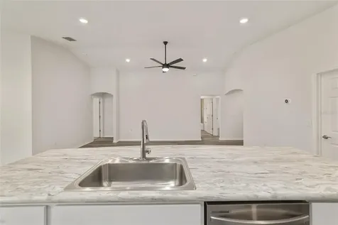 9039 SE 44th Court Ocala FL 34480