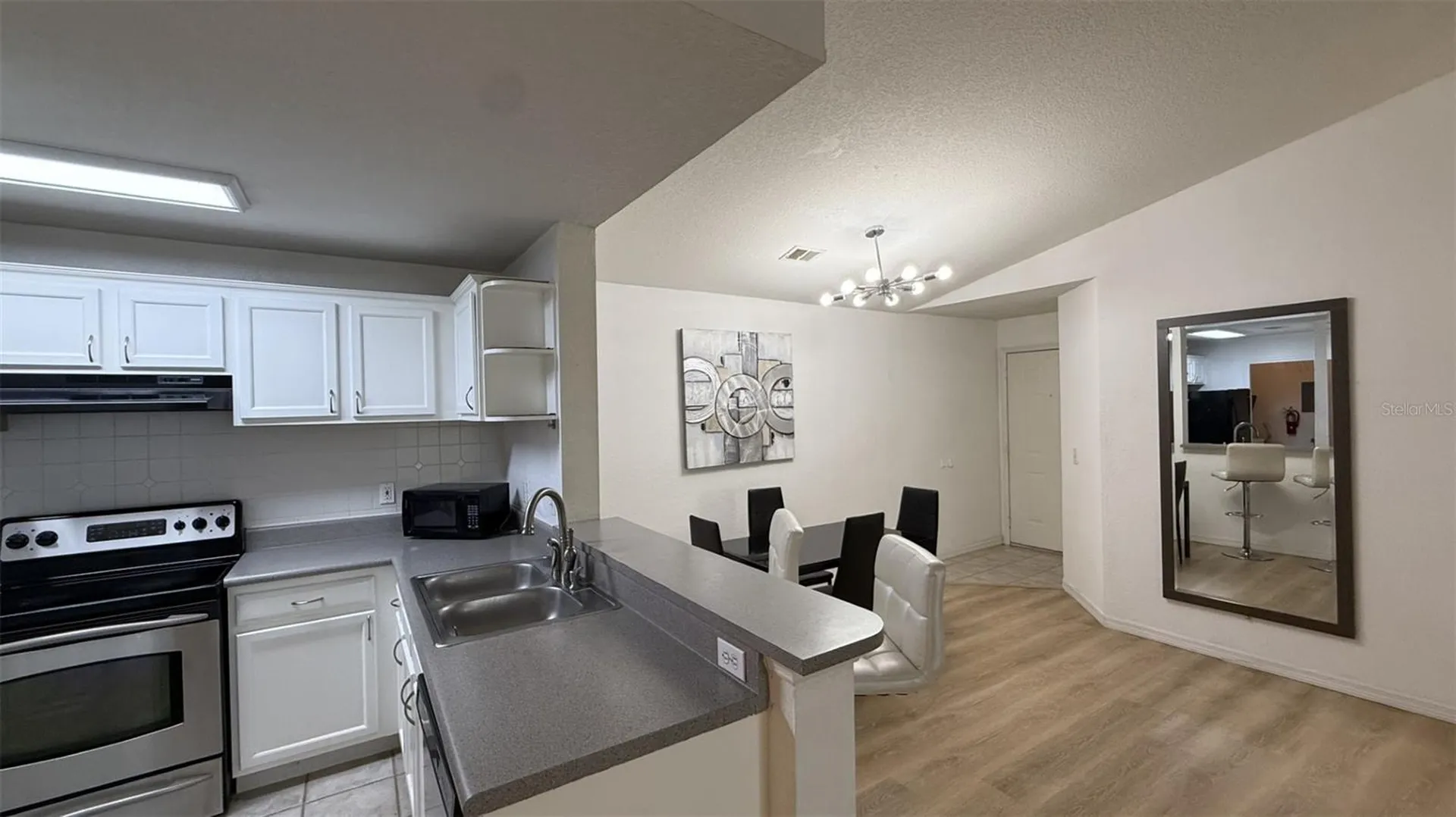 8800 Latrec Avenue Orlando FL 32819