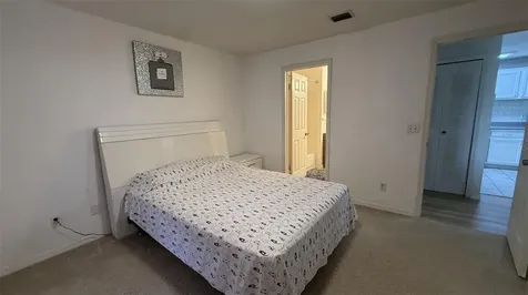 8800 Latrec Avenue Orlando FL 32819