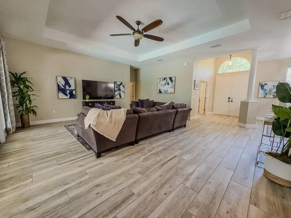 5852 Cachette De Riviera Court New Port Richey FL 34655