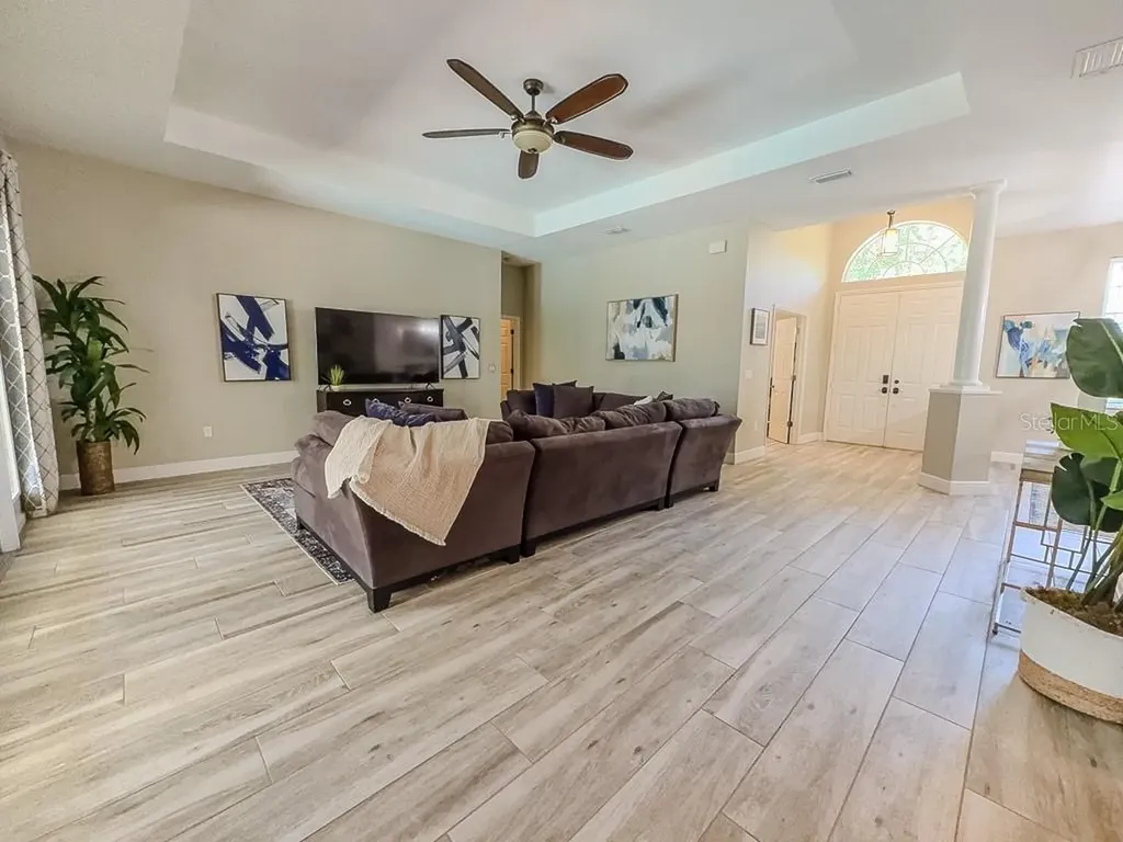 5852 Cachette De Riviera Court New Port Richey FL 34655