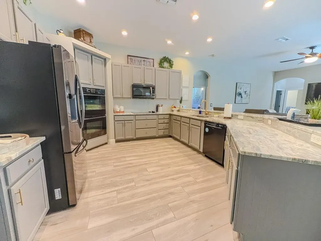 5852 Cachette De Riviera Court New Port Richey FL 34655