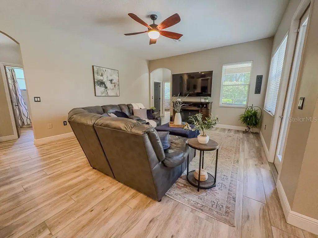 5852 Cachette De Riviera Court New Port Richey FL 34655