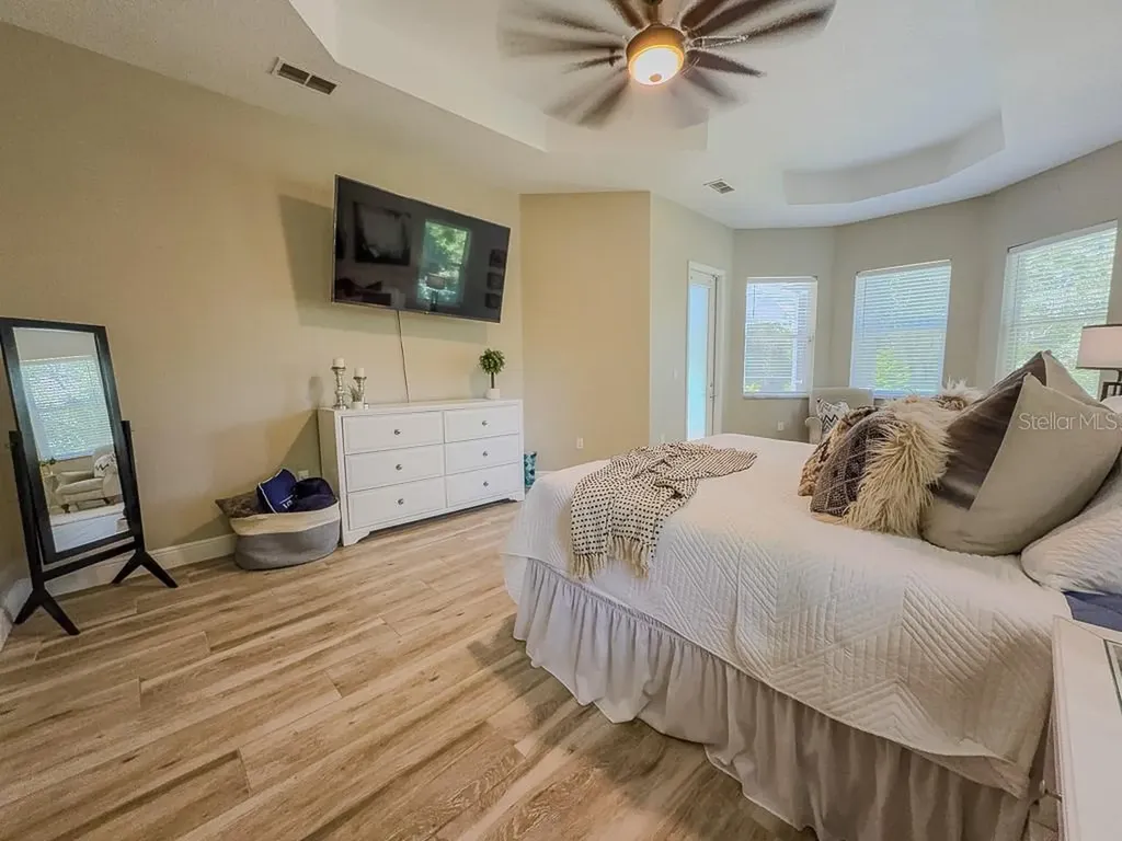 5852 Cachette De Riviera Court New Port Richey FL 34655